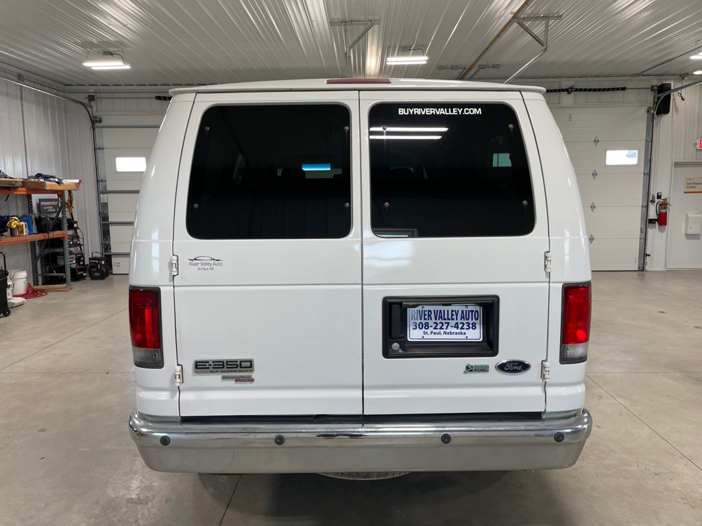 Photo 6 of this FORD E-SERIES