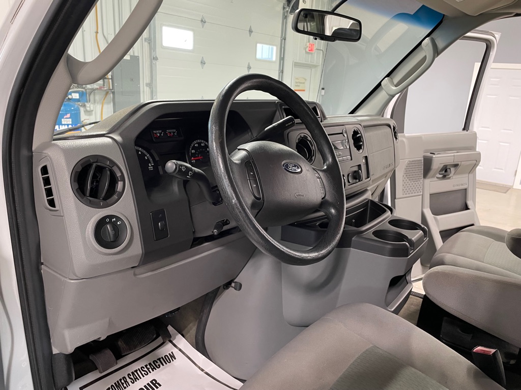 Photo 9 of this FORD E-SERIES