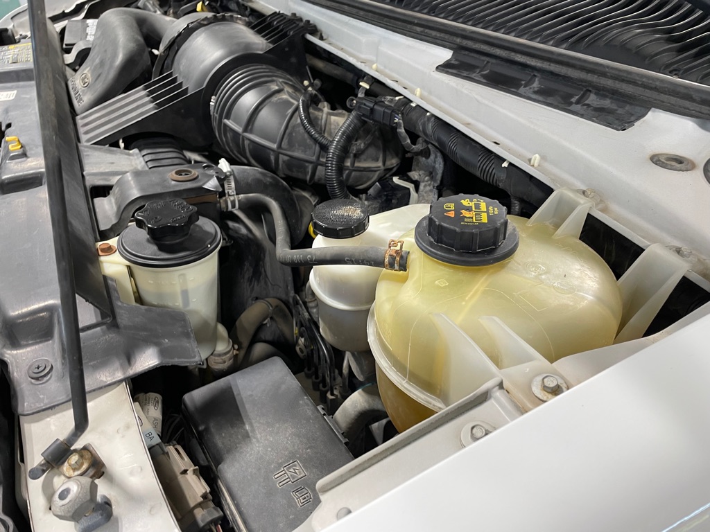 Photo 30 of this FORD E-SERIES