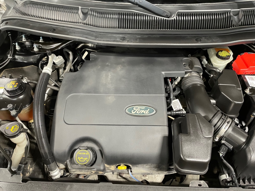 Photo 39 of this FORD EXPLORER