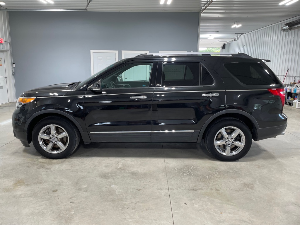 Photo 4 of this FORD EXPLORER