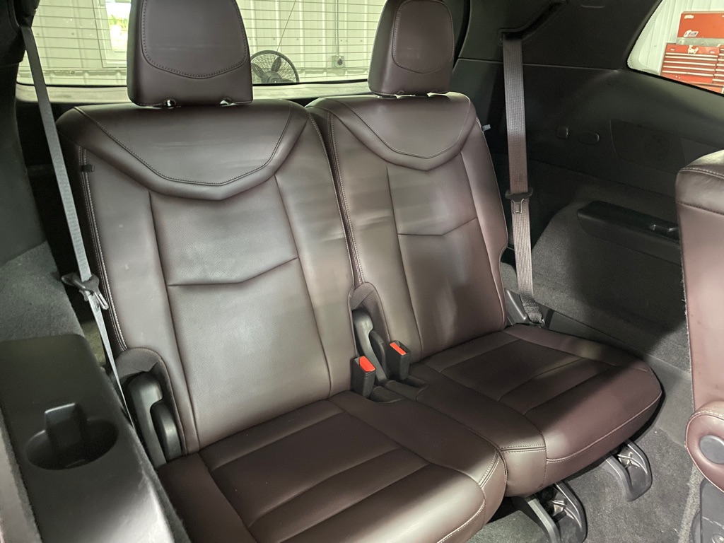 Photo 21 of this CADILLAC XT6
