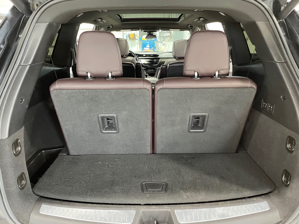 Photo 16 of this CADILLAC XT6
