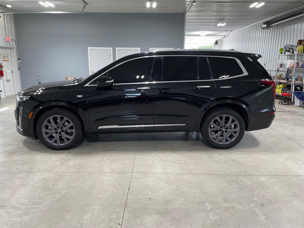 Photo 4 of this CADILLAC XT6