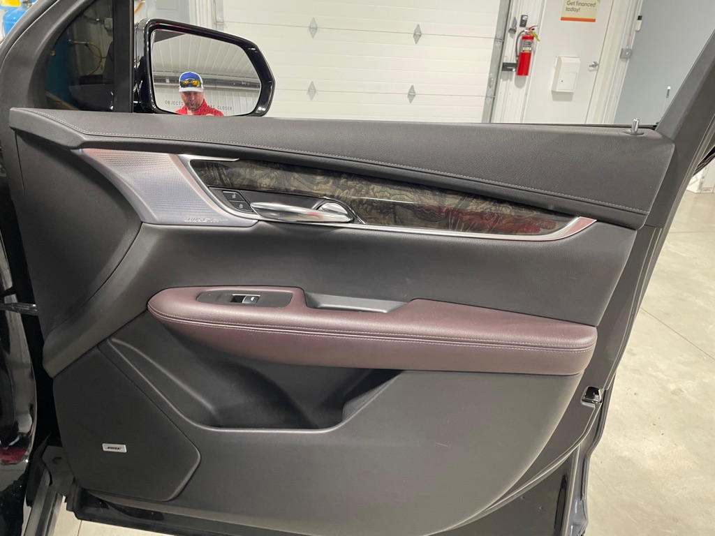 Photo 30 of this CADILLAC XT6