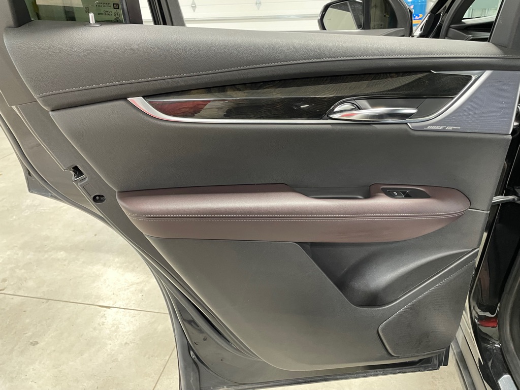 Photo 15 of this CADILLAC XT6