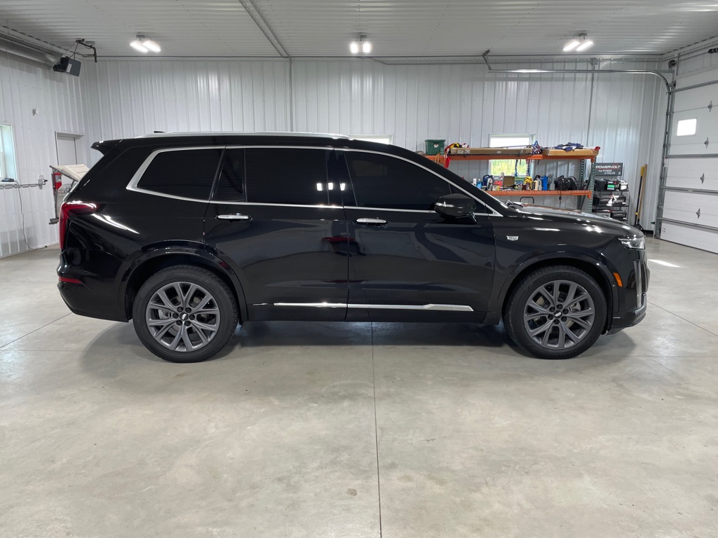 Photo 8 of this CADILLAC XT6