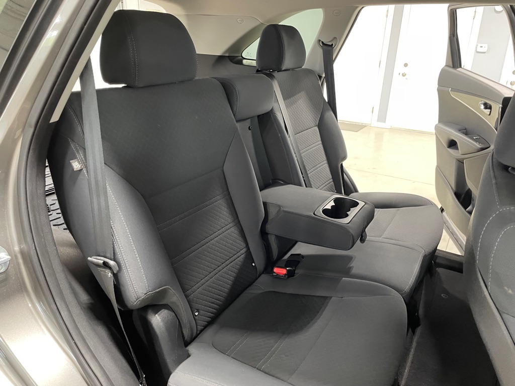Photo 19 of this KIA SORENTO