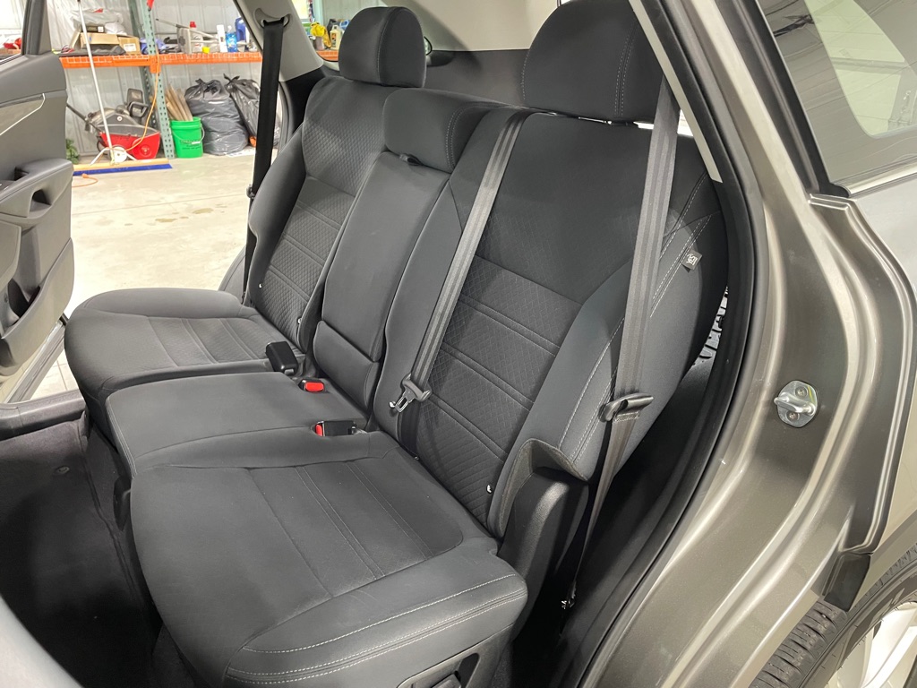 Photo 14 of this KIA SORENTO