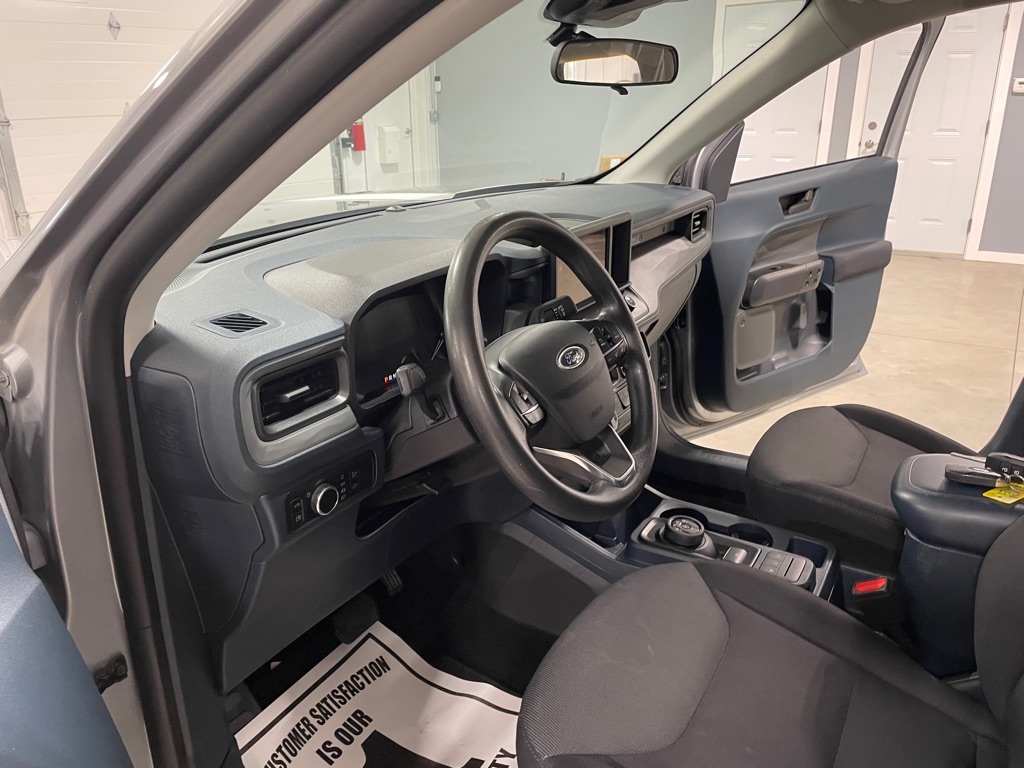 Photo 9 of this FORD MAVERICK
