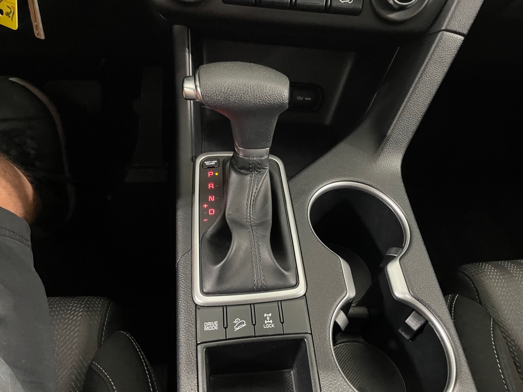 Photo 31 of this KIA SPORTAGE