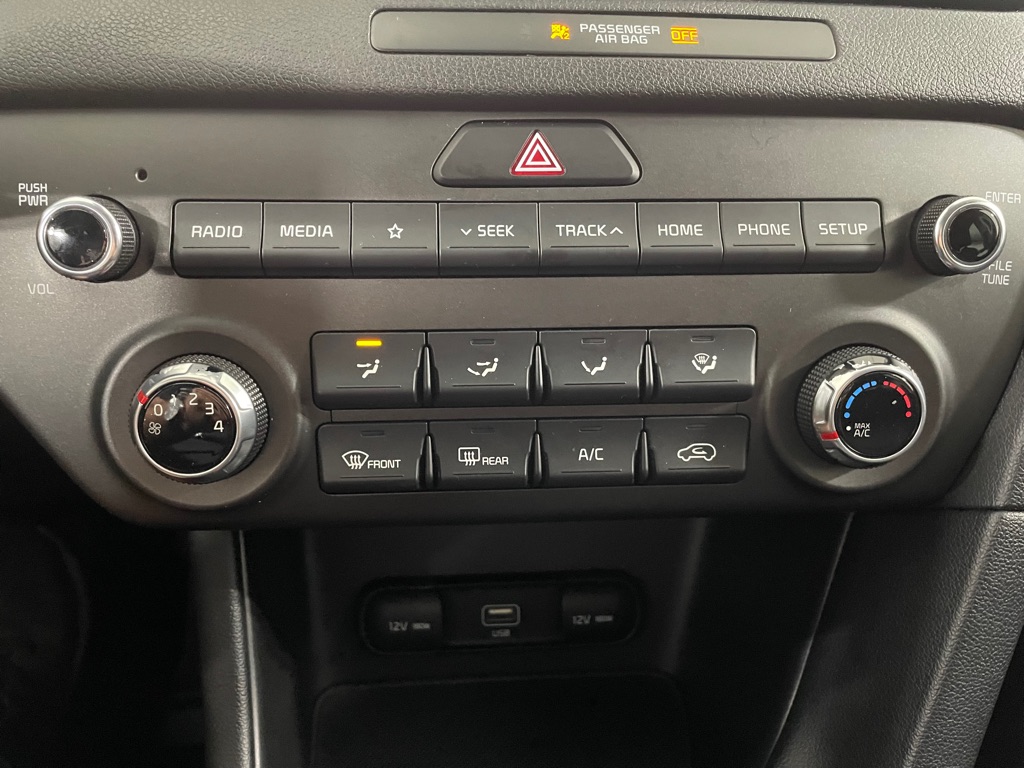 Photo 30 of this KIA SPORTAGE
