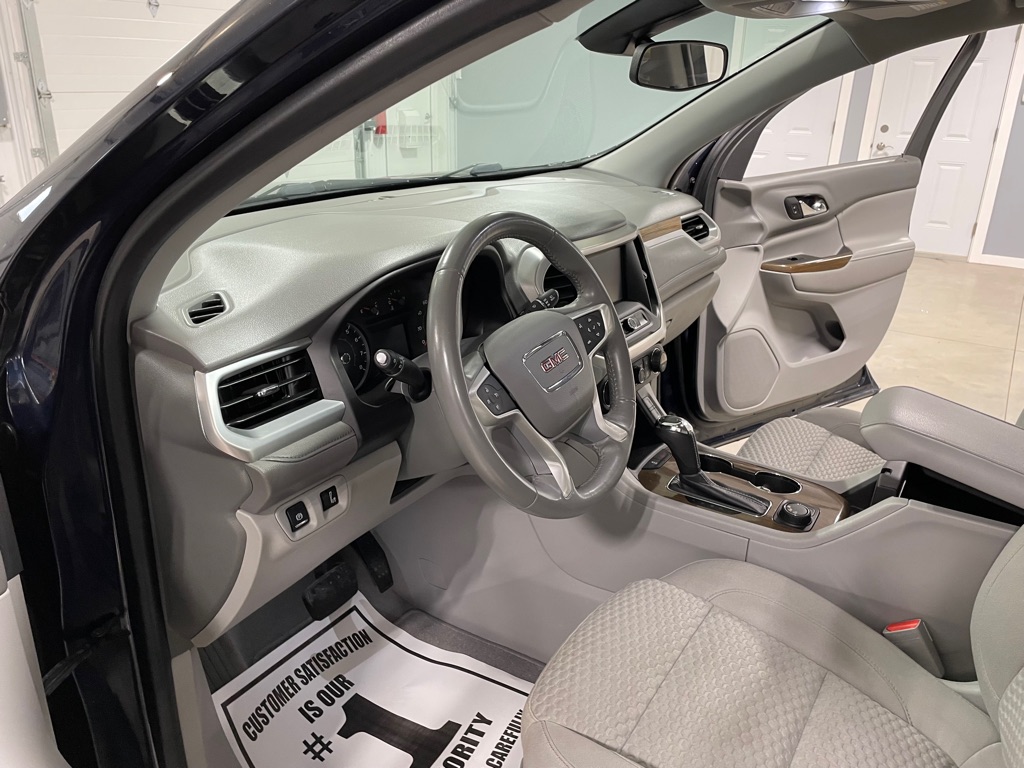 Photo 9 of this GMC ACADIA