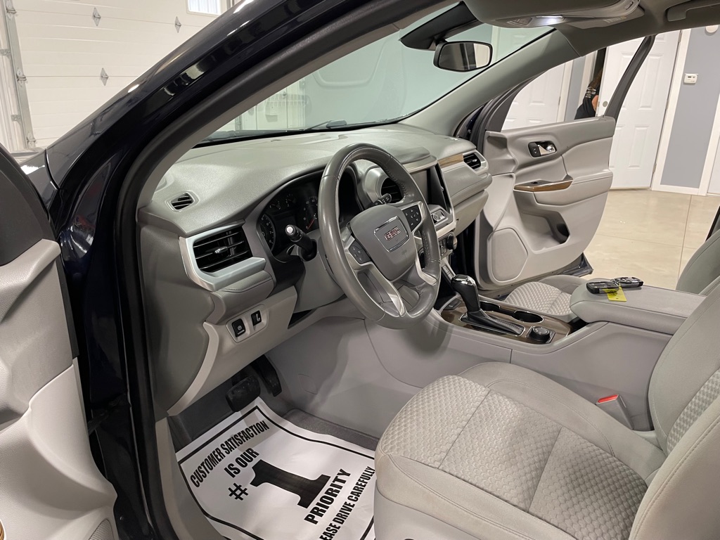 Photo 10 of this GMC ACADIA