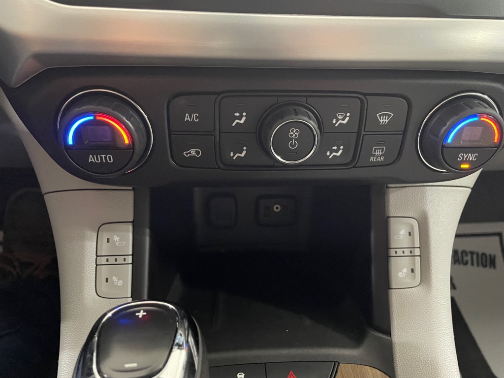 Photo 36 of this GMC ACADIA