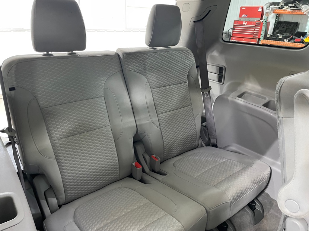 Photo 23 of this GMC ACADIA