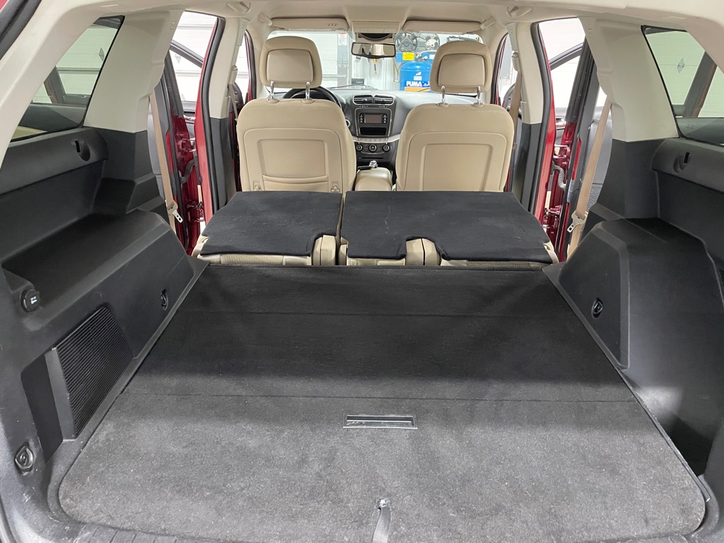 Photo 17 of this DODGE JOURNEY