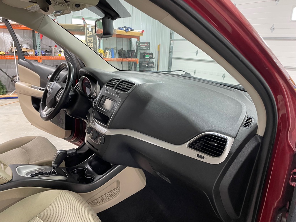 Photo 21 of this DODGE JOURNEY