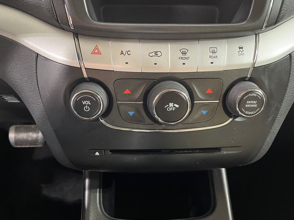 Photo 31 of this DODGE JOURNEY