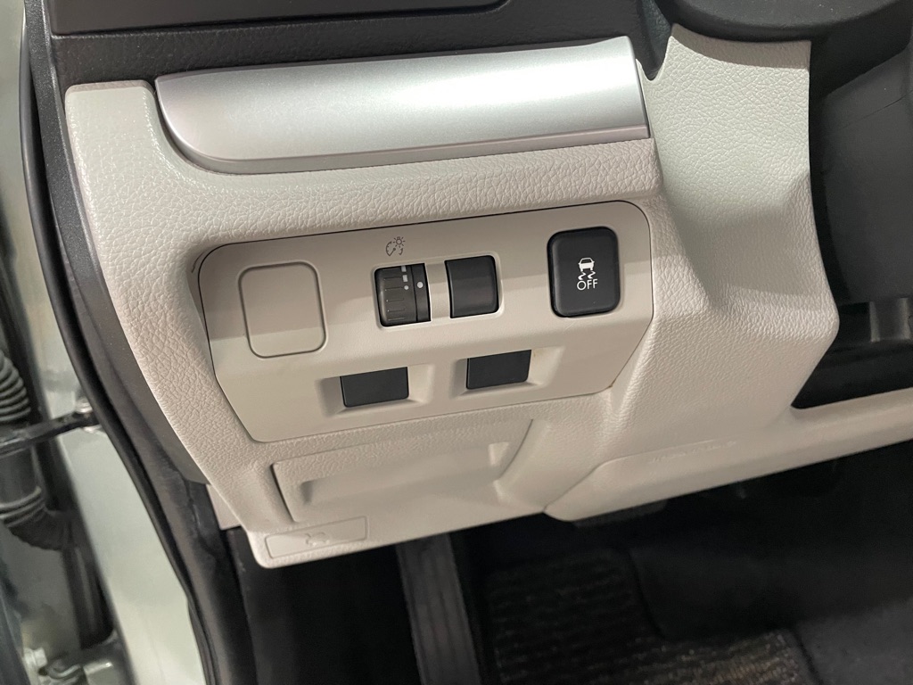 Photo 25 of this SUBARU FORESTER