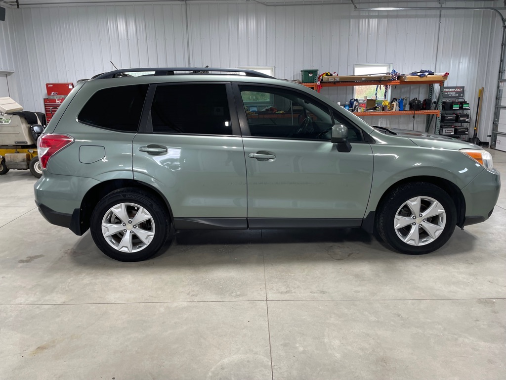 Photo 8 of this SUBARU FORESTER