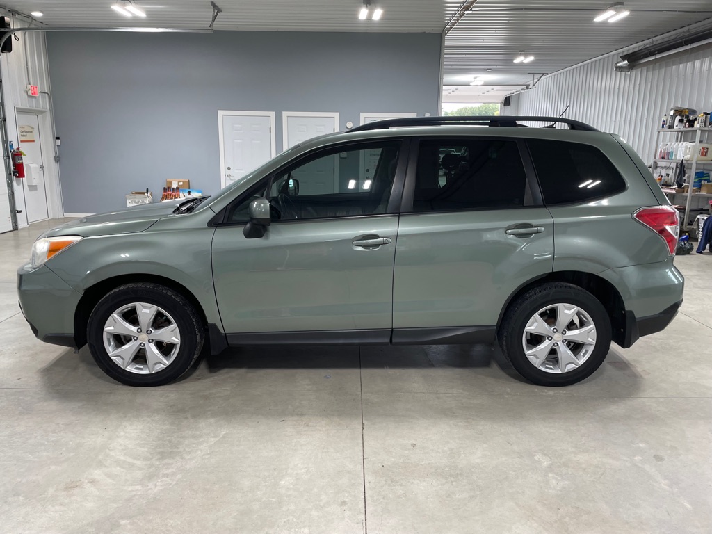 Photo 4 of this SUBARU FORESTER