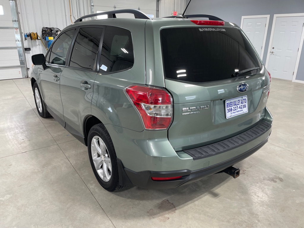 Photo 5 of this SUBARU FORESTER