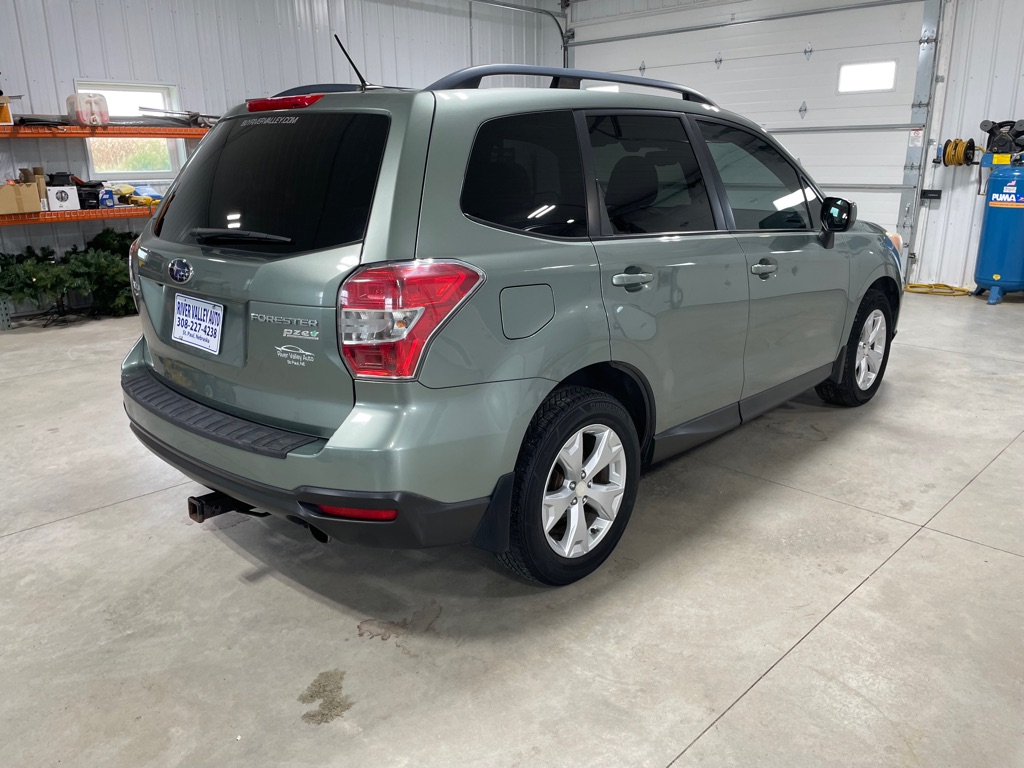 Photo 7 of this SUBARU FORESTER