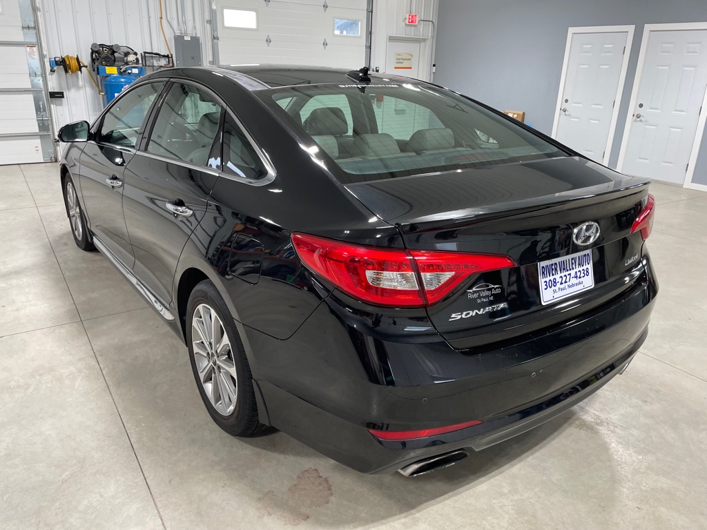 Photo 5 of this HYUNDAI SONATA