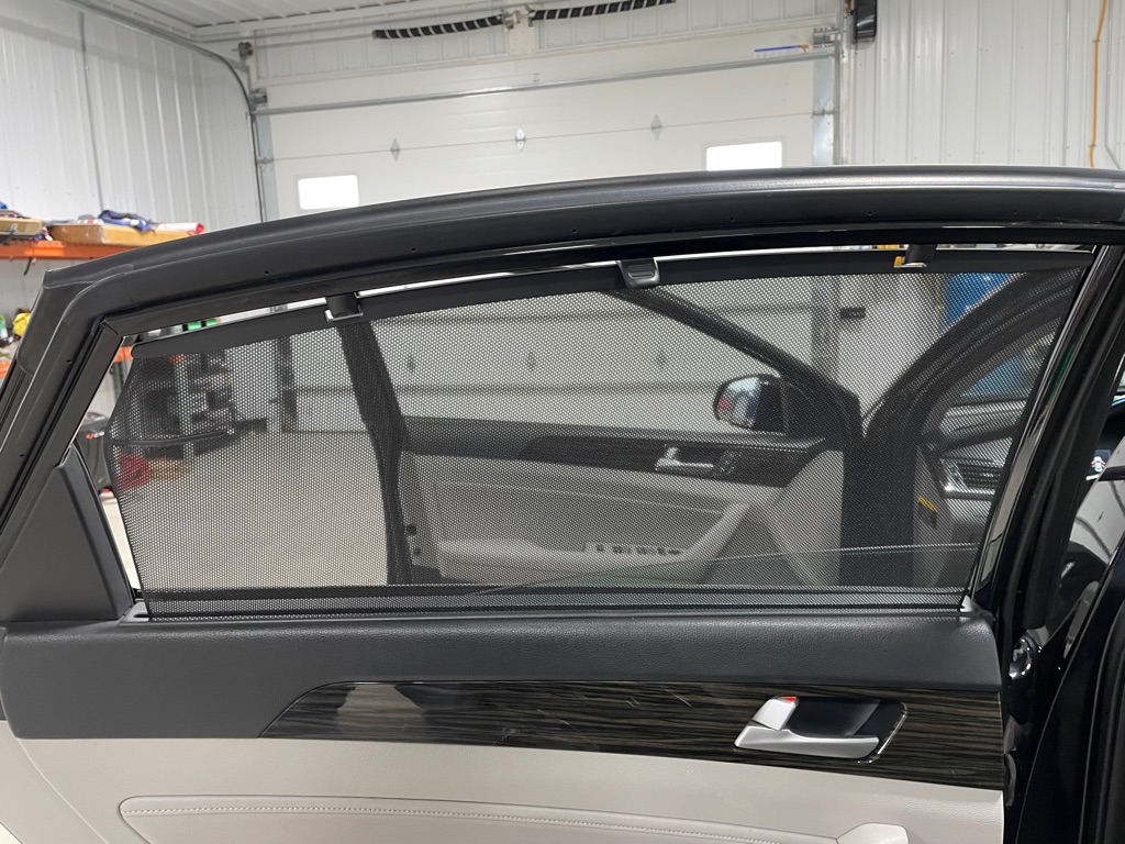 Photo 15 of this HYUNDAI SONATA