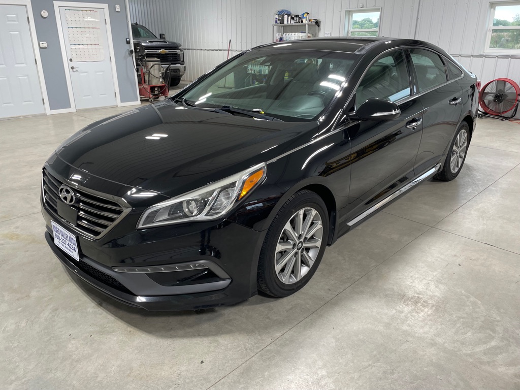 Photo 3 of this HYUNDAI SONATA