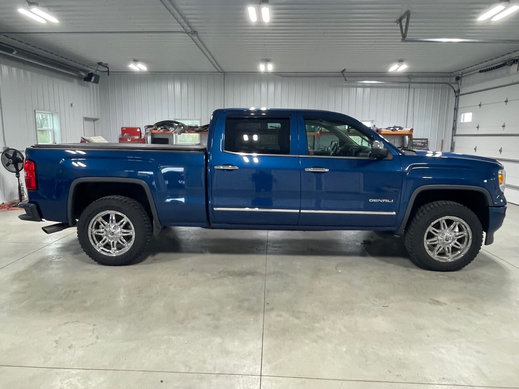 Photo 8 of this GMC SIERRA 1500
