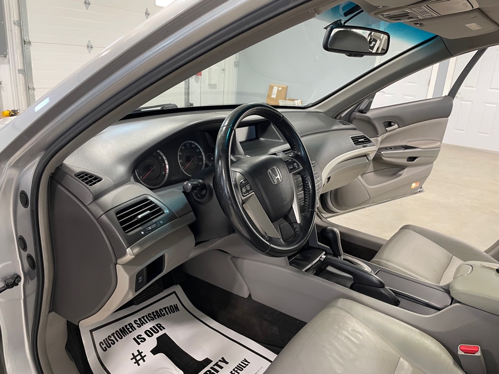 Photo 9 of this HONDA ACCORD