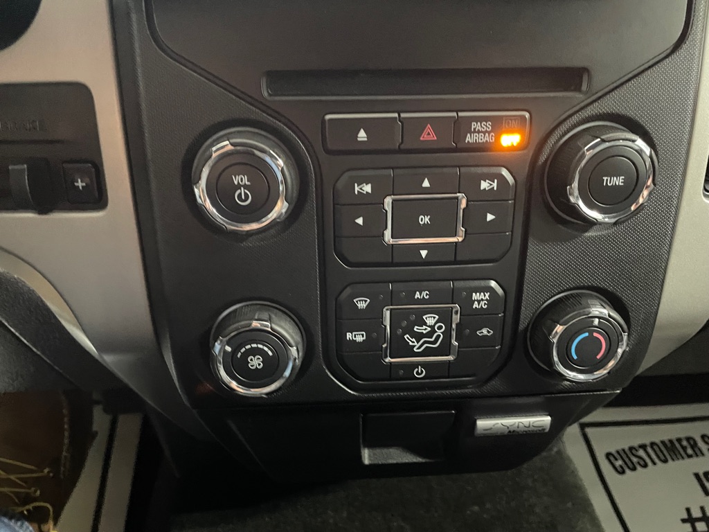 Photo 31 of this FORD F-150