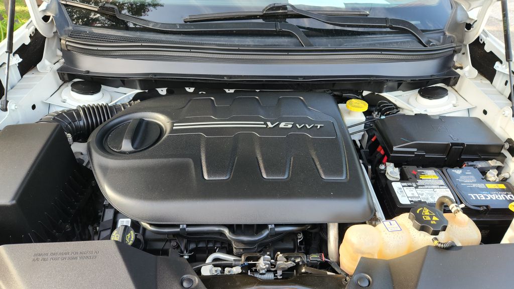 Photo 17 of this JEEP CHEROKEE