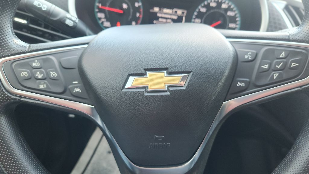 Photo 12 of this CHEVROLET MALIBU