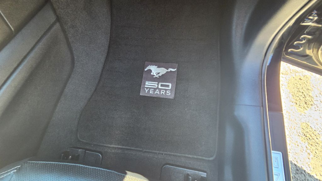 Photo 21 of this FORD MUSTANG