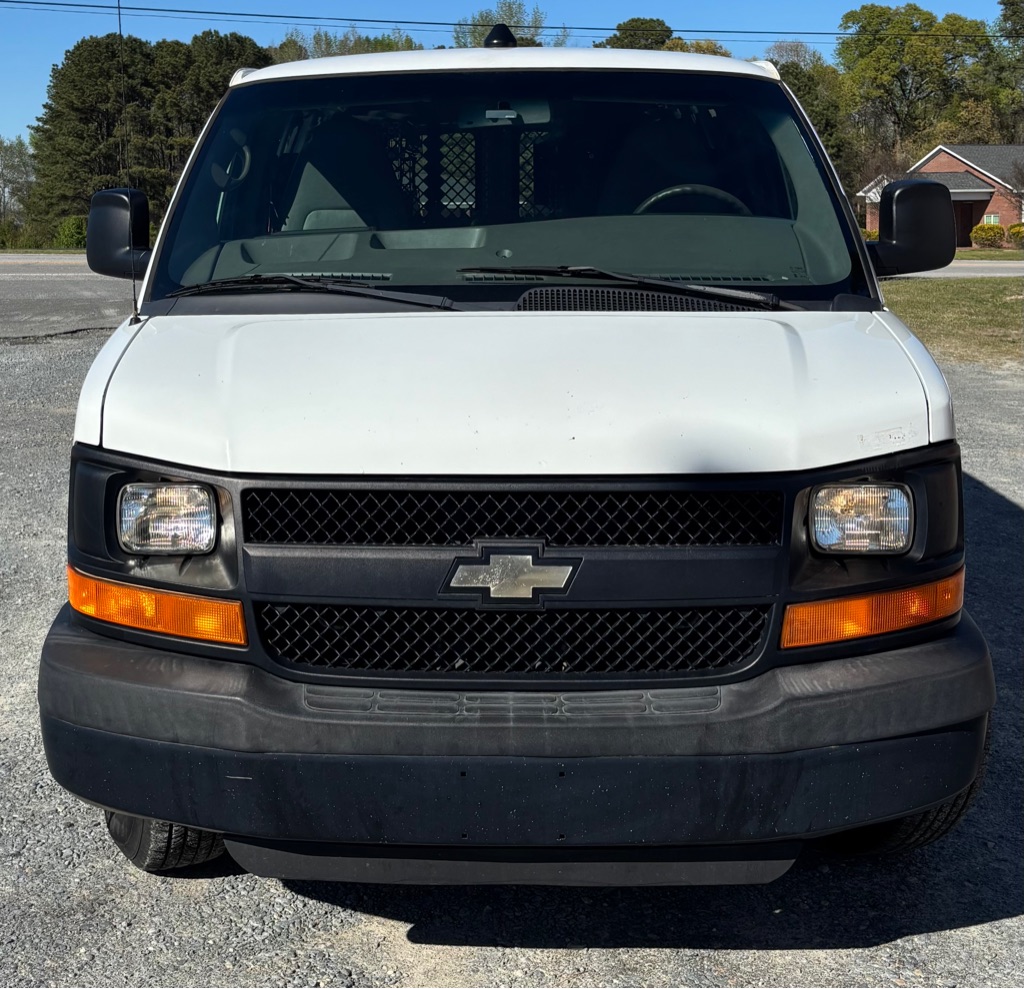 2013 Chevrolet Express Cargo 2500 RWD Van Rear-Wheel Drive Automatic