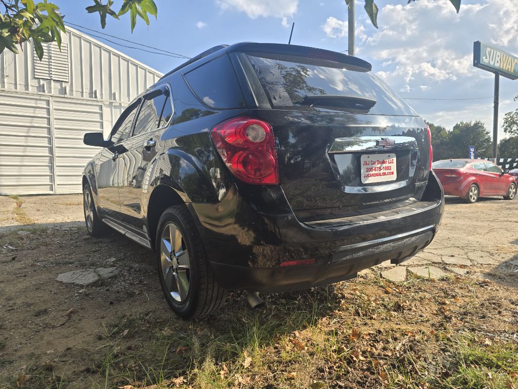 Photo 8 of this CHEVROLET EQUINOX