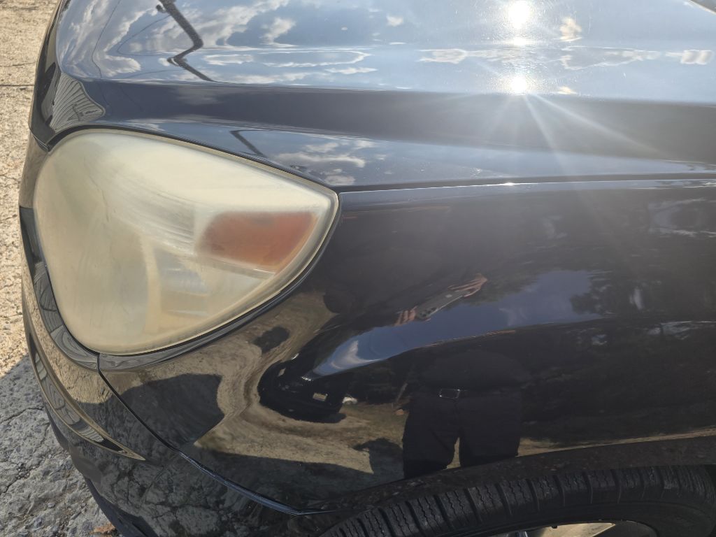 Photo 5 of this CHEVROLET EQUINOX