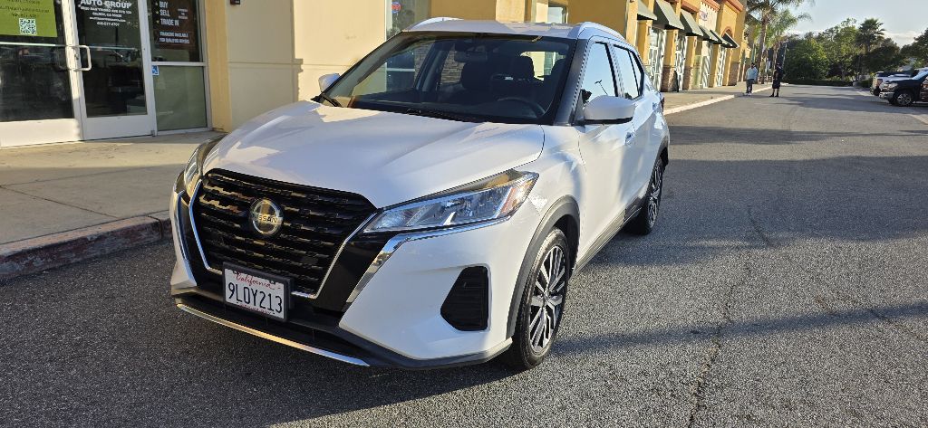 2021 Nissan Kicks 1.6 SV's photo