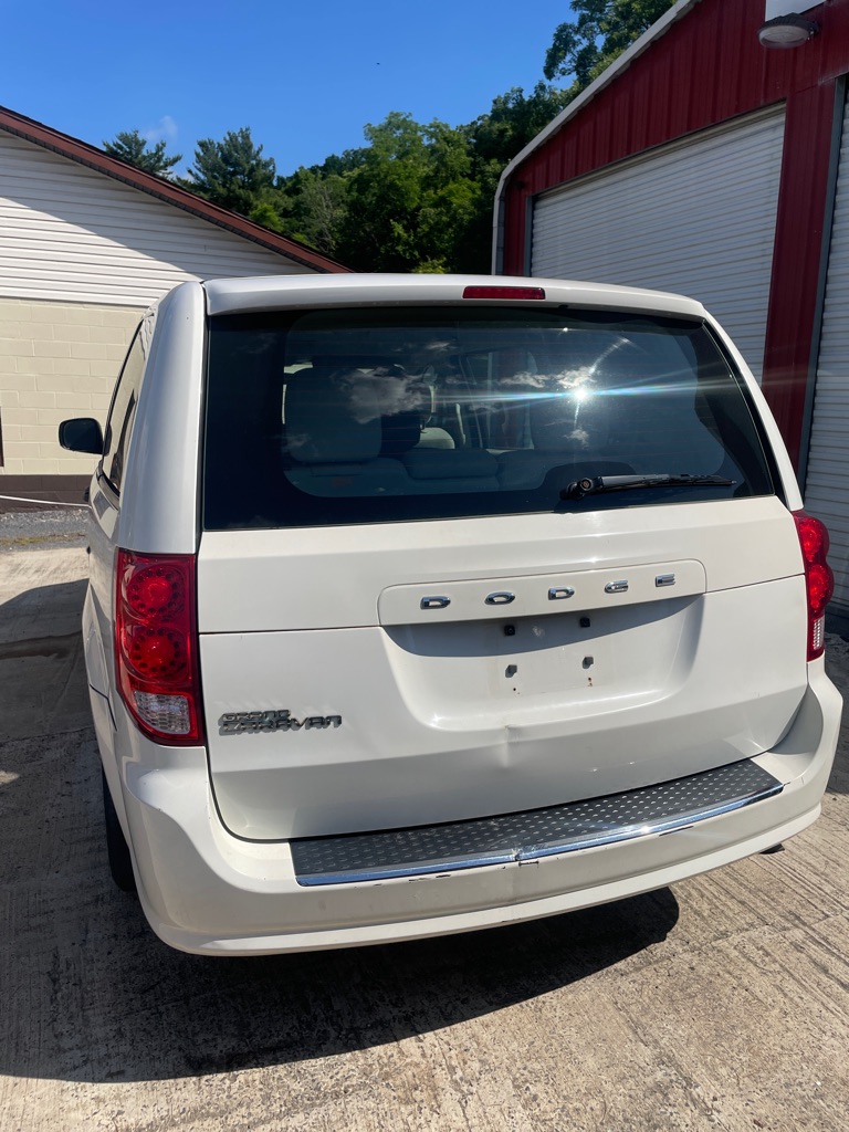 Photo 3 of this DODGE GRAND CARAVAN