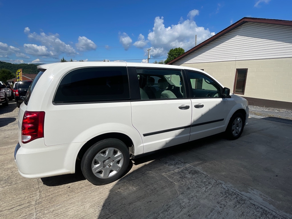 Photo 4 of this DODGE GRAND CARAVAN
