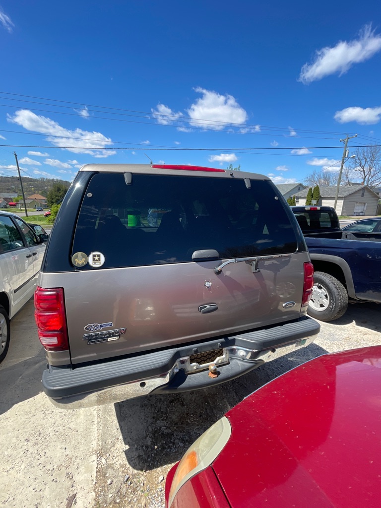 Photo 3 of this FORD EXPEDITION