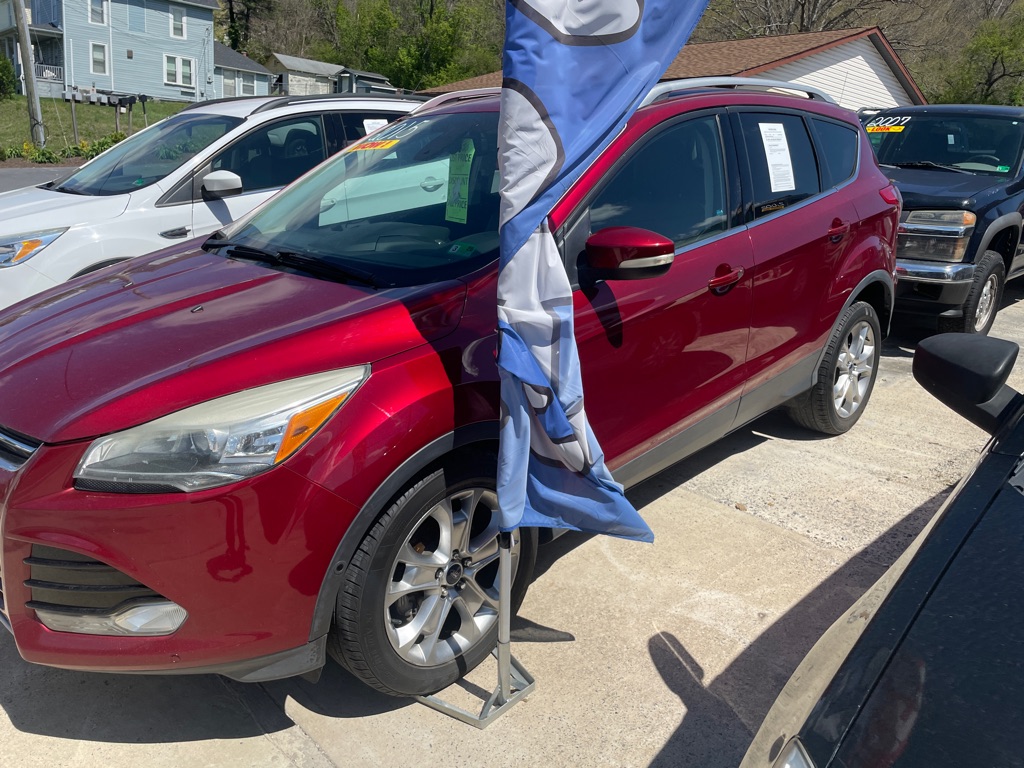Photo 3 of this FORD ESCAPE