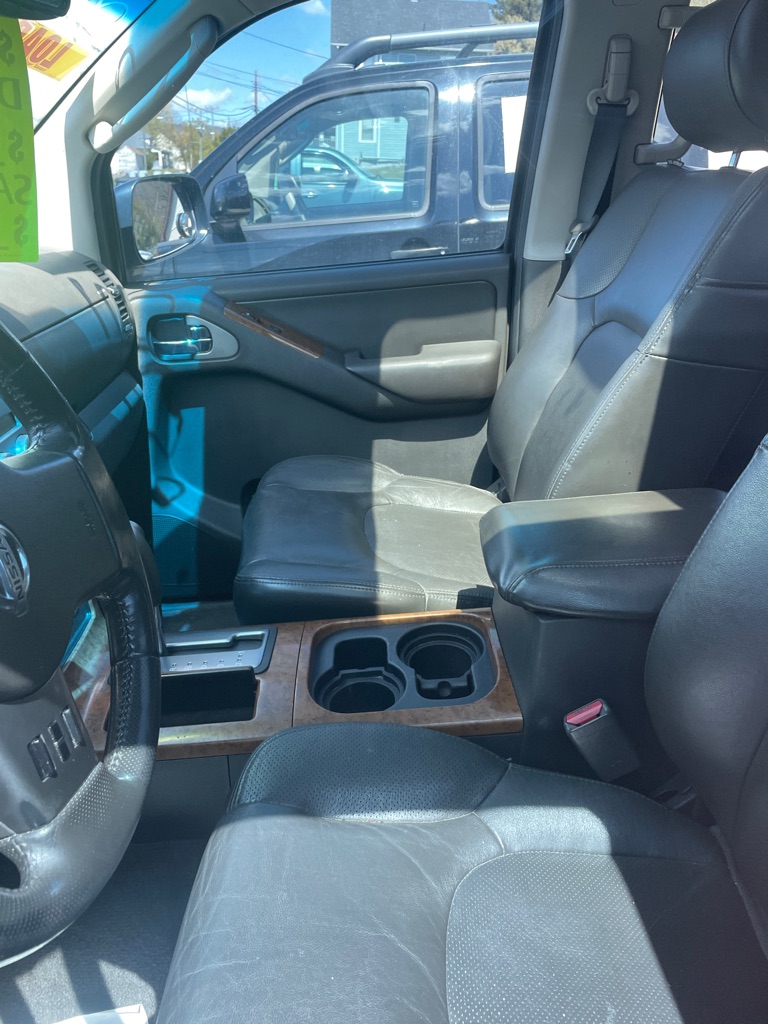 Photo 3 of this NISSAN PATHFINDER