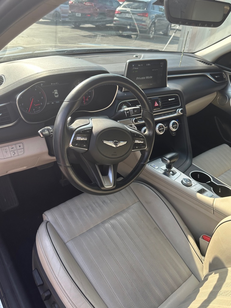 Photo 6 of this GENESIS G70