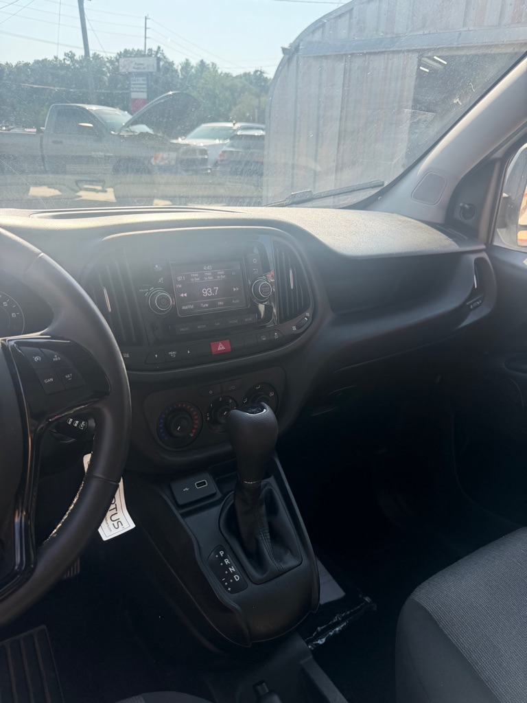 Photo 12 of this RAM PROMASTER CITY