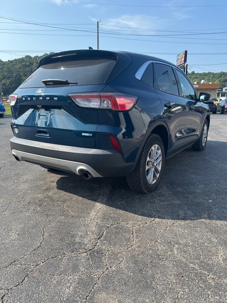Photo 3 of this FORD ESCAPE