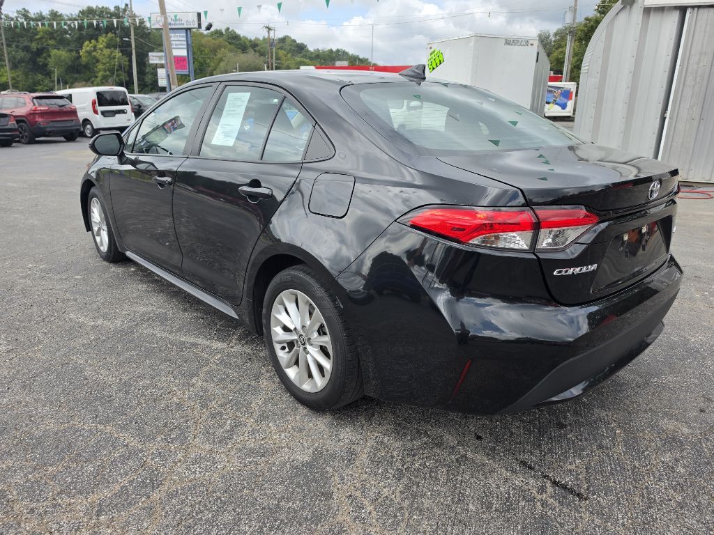 Photo 7 of this TOYOTA COROLLA